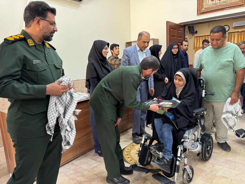 ۱۴ ویلچر برقی اهدایی به مددجویان بهزیستی رفسنجان تحویل شد | اخبار کرمان و شهرستان ها