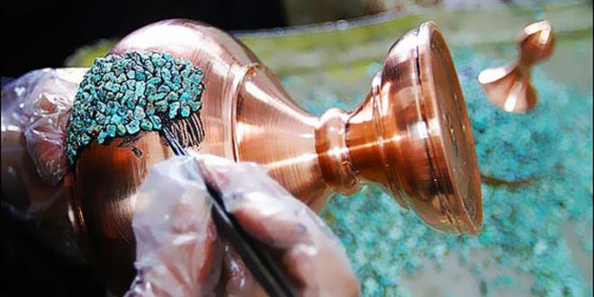 اتاق خانه کارگاه کوچکی برای تولید ظروف مسی | اخبار استان کرمان