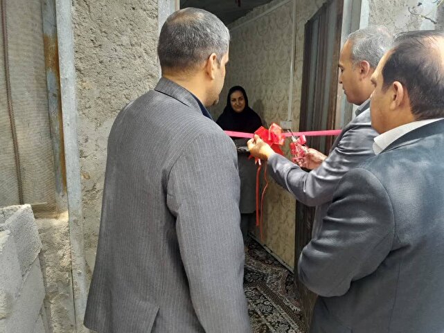افتتاح ۲۳ طرح اشتغال‌زایی مددجویان بهزیستی در عنبرآباد  | خبر کرمان