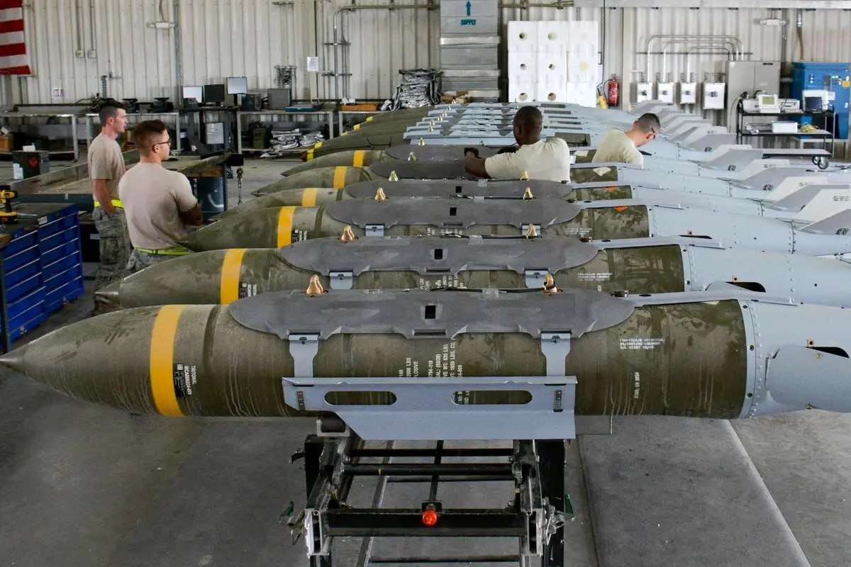 موافقت ترامپ با فروش ۵۱۰ میلیون دلار تسلیحات به اسرائیل