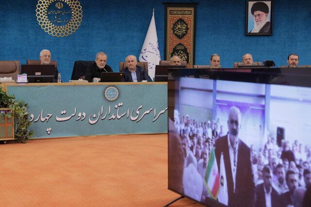 پزشکیان: ذخایر آبی در حال پایان یافتن است/ باید همه مردم را ببینیم