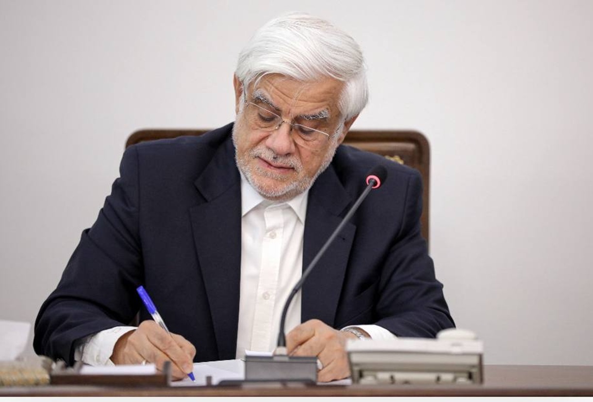 محمدرضا عارف: هوشیاری مردم مانع از به ثمر نشستن اهداف شوم تروریست‌ها شده است