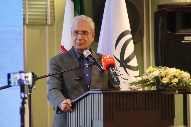 علی ربیعی: جنگ اخیر را یک دفاع بزرگ بود که هنوز تمام نشده