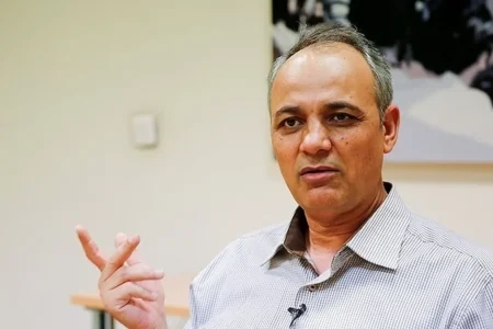 واکنش زیدآبادی به اظهارات دبیر مجمع تشخیص مصلحت/ اگر مکانیسم ماشه تاثیری ندارد خودتان فعالش کنید!