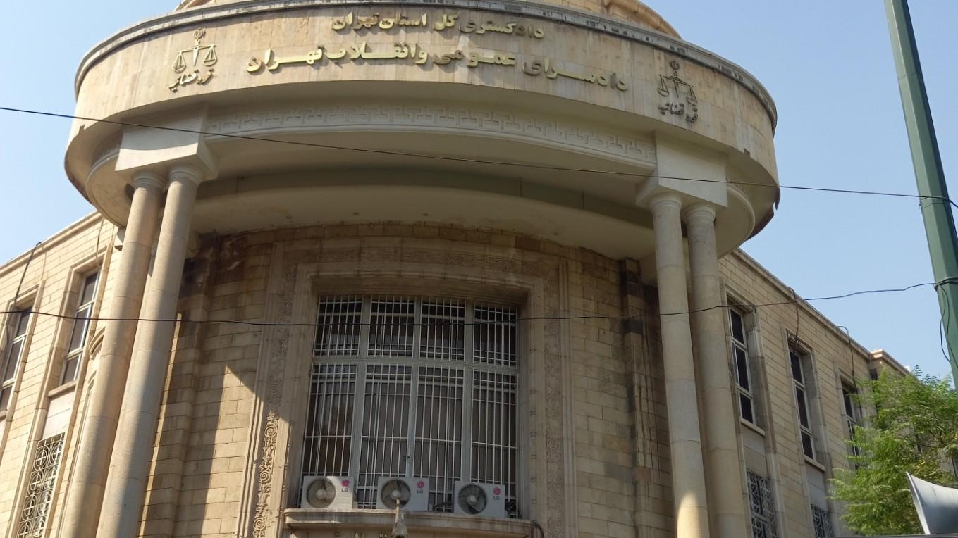 شکایت دادستانی بابت یک کاریکاتور