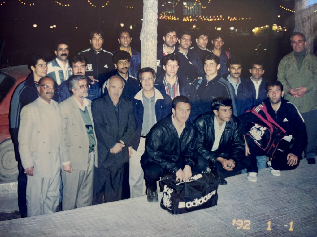 فقط با اسم پیشکسوتان بازی می‌کنند