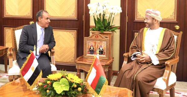 قاهره و مسقط خواستار ازسرگیری مذاکرات هسته‌ای شدند