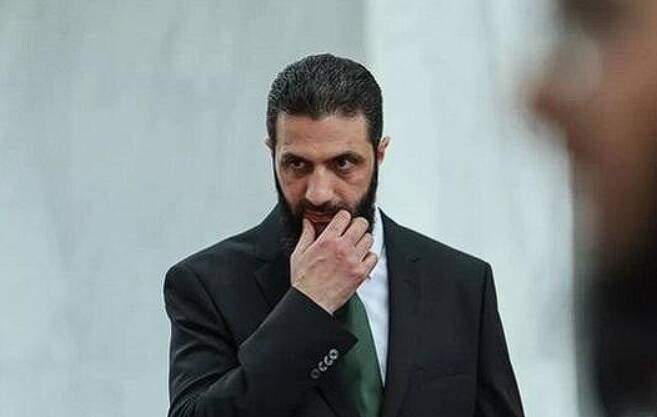 جولانی: در معرکه‌ای هستیم که هیچ‌کس از ما حمایت نمی‌کند/ اسرائیل به حملات خود ادامه می‌دهد