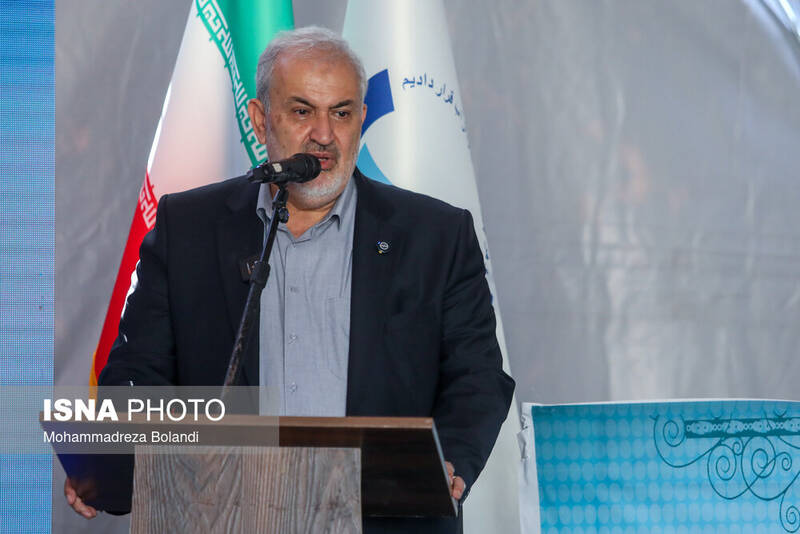 هشدار وزیر نیرو: پرمصرف‌ها باید هزینه واقعی آب را بپردازند