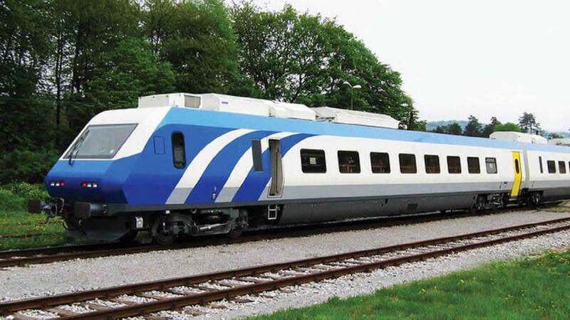 راه‌اندازی مجدد قطار مسافری تهران-وان