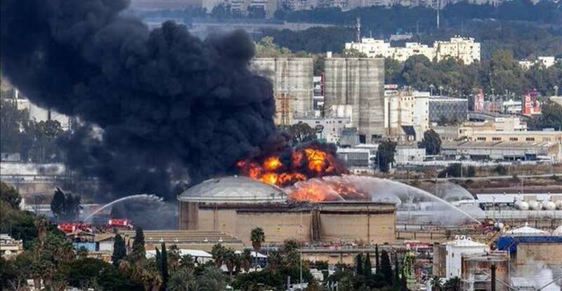 فیلم/ جزئیاتی از وضعیت پالایشگاه حیفا پس از حمله ایران