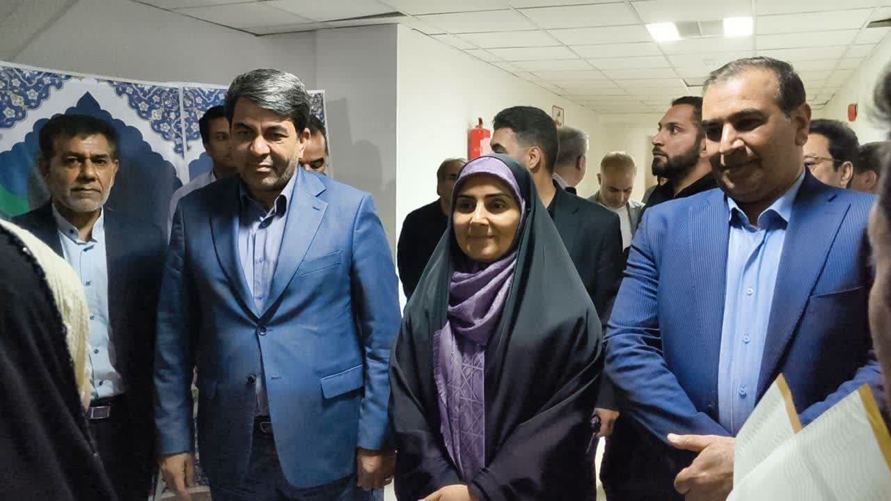 بازدید وزیر راه از سایت ۷۳ هکتاری مسکن بم؛ راهبردهای تأمین مالی زیرساخت‌ها تشریح شد