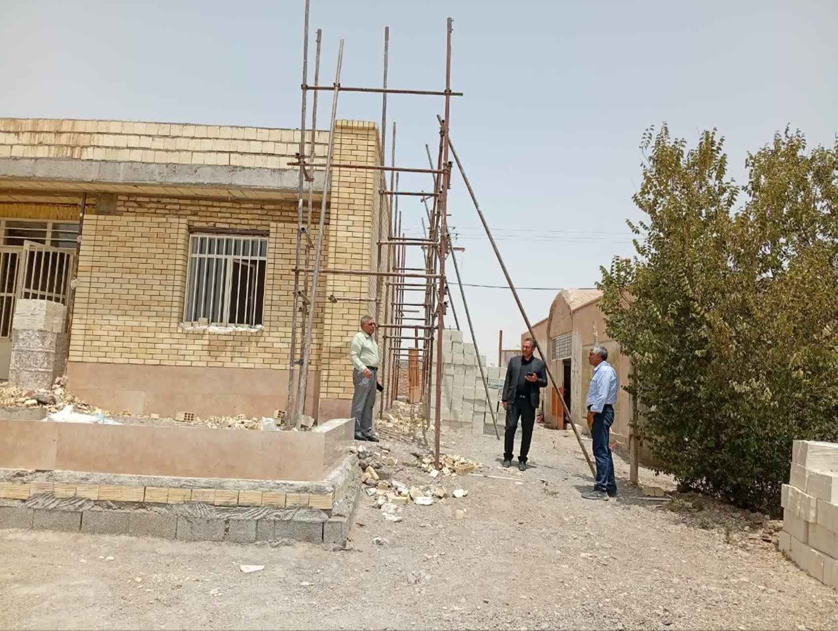بازدید معاون مدیرکل و مدیر آموزش و پرورش سیرجان از پروژه‌های آموزشی در حال احداث شهرستان | اخبار سیرجان