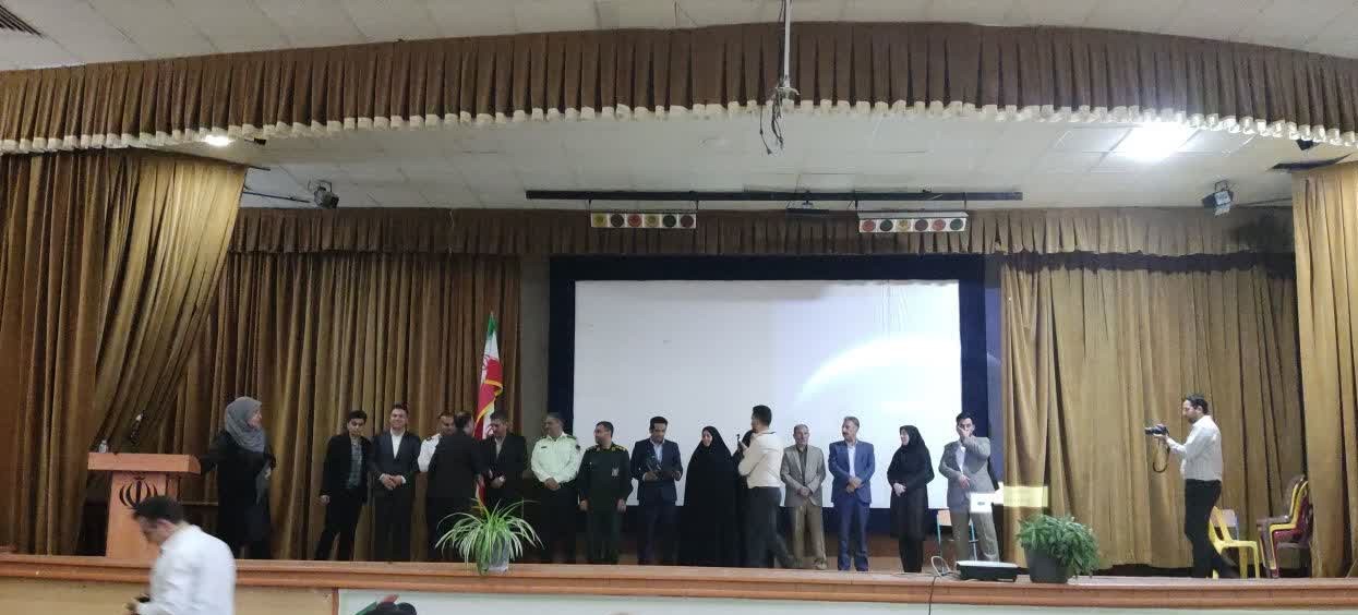 احیای جایگاه علمی بافت؛ اولویت اصلی مدیر جدید آموزش و پرورش/ مسئولان بر پرهیز از سیاسی‌کاری تأکید کردند