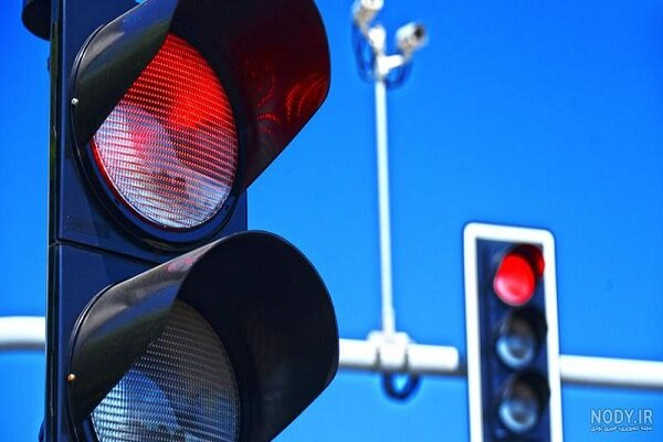 روشنایی نخستین چراغ راهنمایی کرمان در چهارراه کاظمی | اخبار استان کرمان