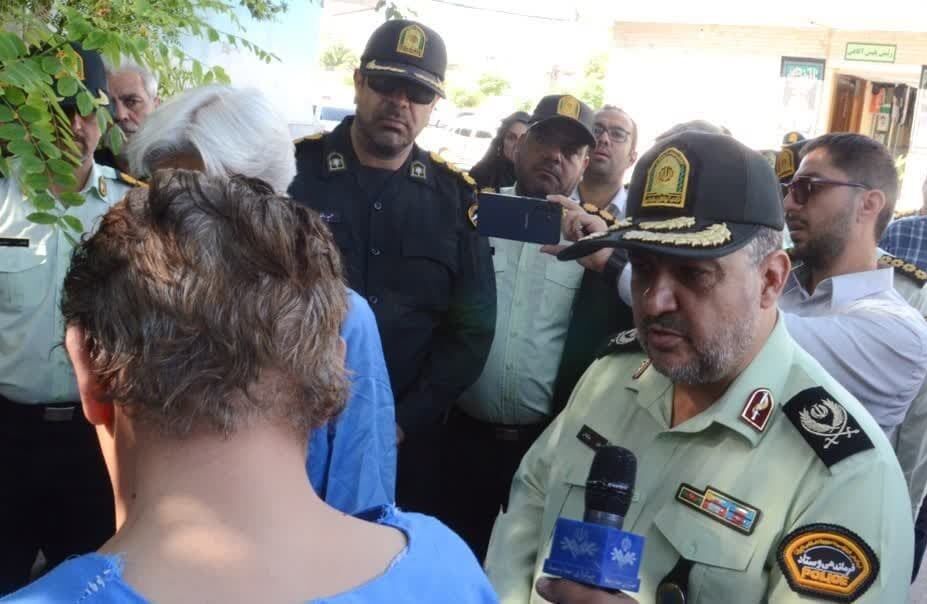 فرمانده انتظامی کرمان در جمع شاکیان مسکن مهر: تا احقاق کامل حق شما در کنارتان هستیم