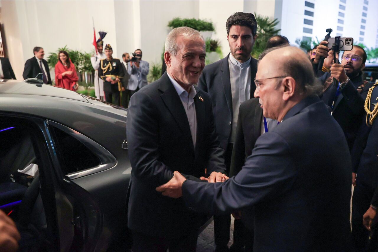 پزشکیان: فصل نوینی از روابط دیپلماتیک میان ایران و پاکستان آغاز شده است