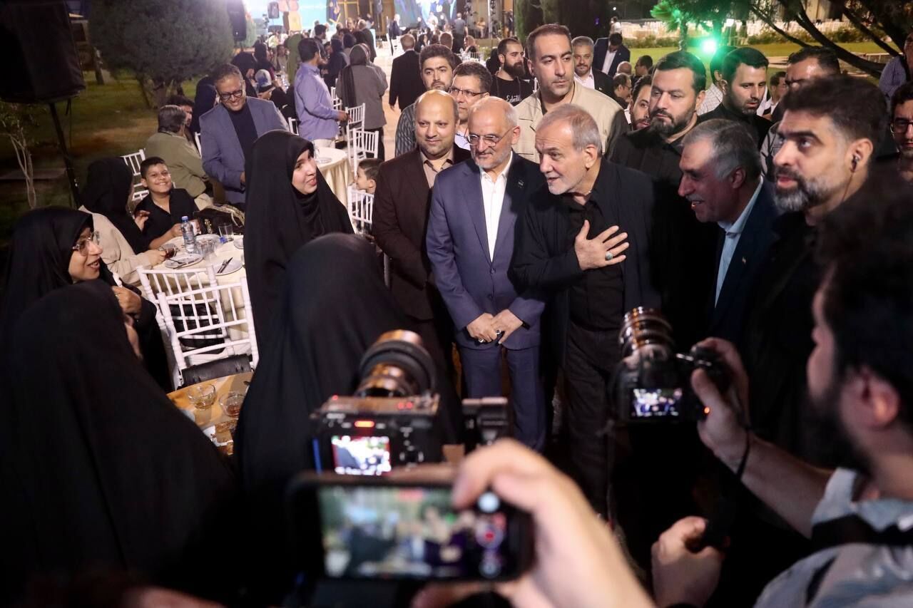 از شوخی پزشکیان درباره سلفی تا درخواست افزایش حقوق خبرنگاران