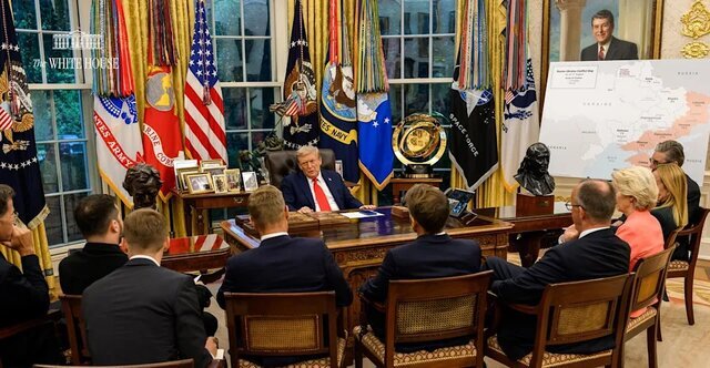 کنایه ظریف به رفتار ترامپ با اروپایی‌ها: امیدوارم اروپایی‌ها توانسته باشند در ازای این نوازش غرور ترامپ چیزی دریافت کنند