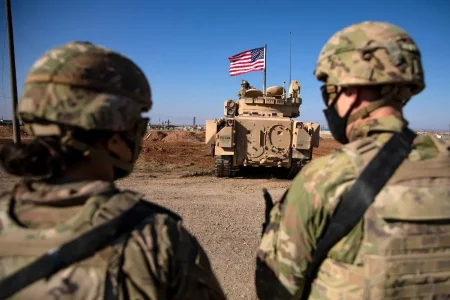 اسکای نیوز: شتاب آمریکا برای تخلیه ۲ پایگاه در عراق / کشور همسایه مقصد نظامیان آمریکایی