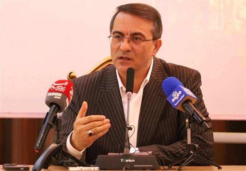 پرداخت حقوق کارمند مبتنی برعمکلرد مطالبه جدی رئیس‌جمهور است