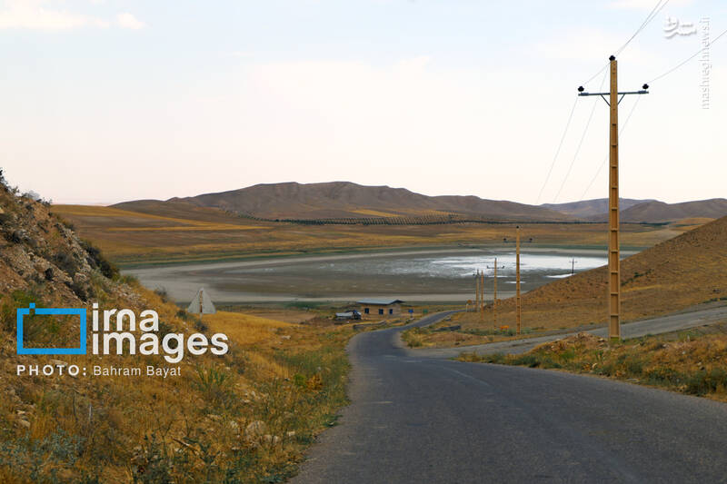 عکس/ "دریاچه پری" در آستانه خشکی کامل