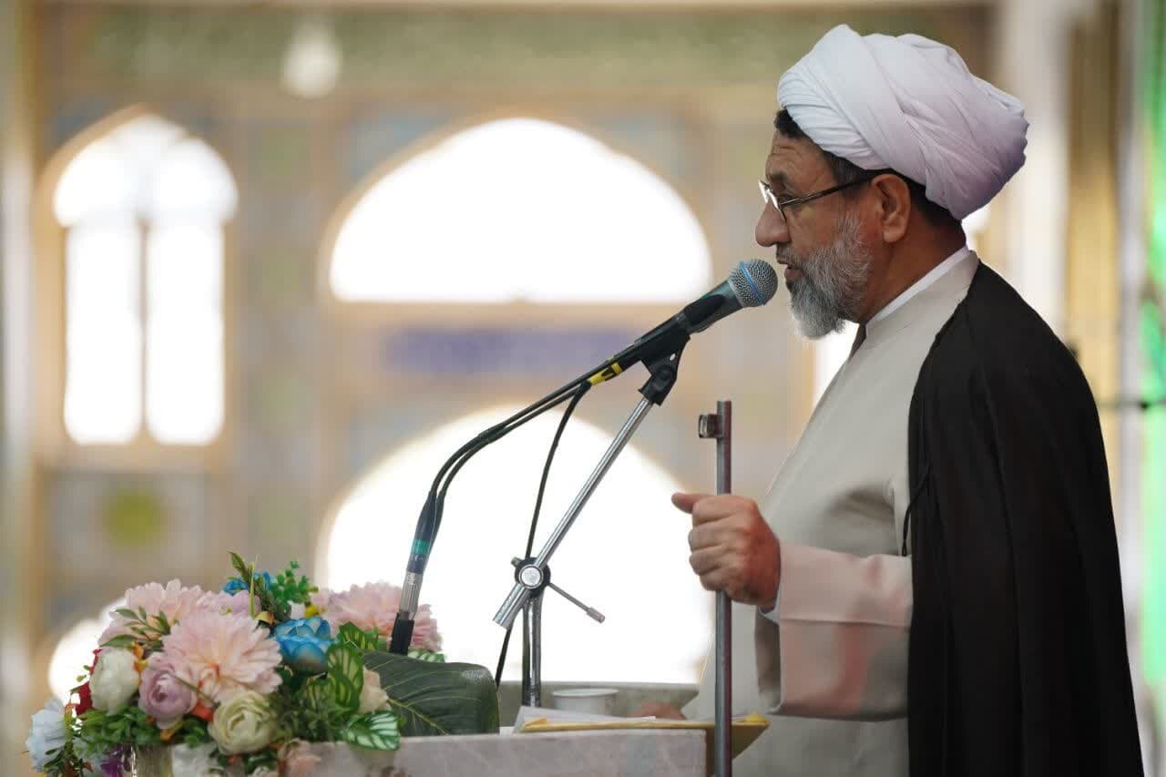 امام جمعه کرمان: جوانان انقلابی موتور محرکه پیشرفت ایران اسلامی هستند