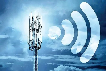 اتصال ۸۲ روستای شهربابک به شبکه ملی اطلاعات؛ پروژه ۳۹ میلیارد تومانی فیبر نوری در حال اجراست