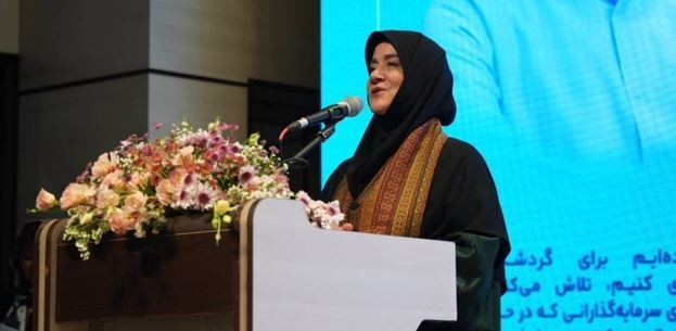 معاون صنایع دستی کشور: گل‌گهر با روایتگری، محصولات صنعتی را به سرمایه فرهنگی تبدیل کند