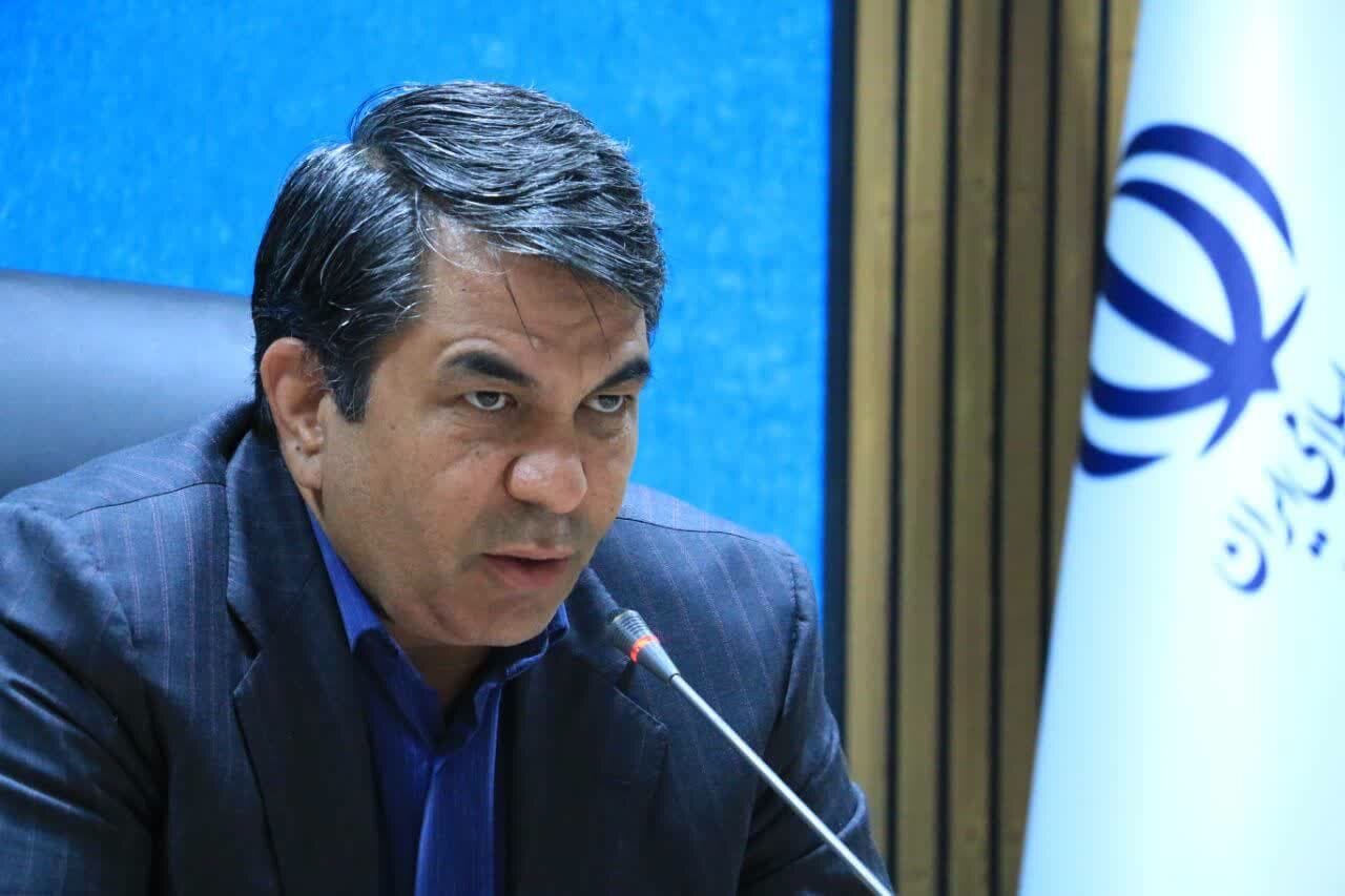 مذاکره برای سرمایه‌گذاری ۲۵ هزار میلیاردی خارجی در کرمان؛ استاندار از حمایت برای تولید مقاطع فولادی و احیای کارخانه کولرسازی خبر داد