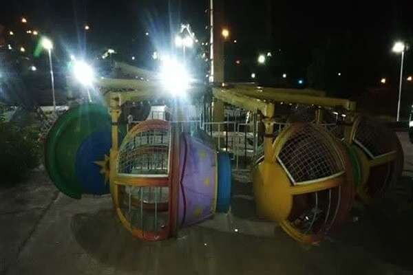 ۱۲ مصدوم در حادثه قطار شهربازی کرمان؛ ۱۰ کودک به بیمارستان منتقل شدند