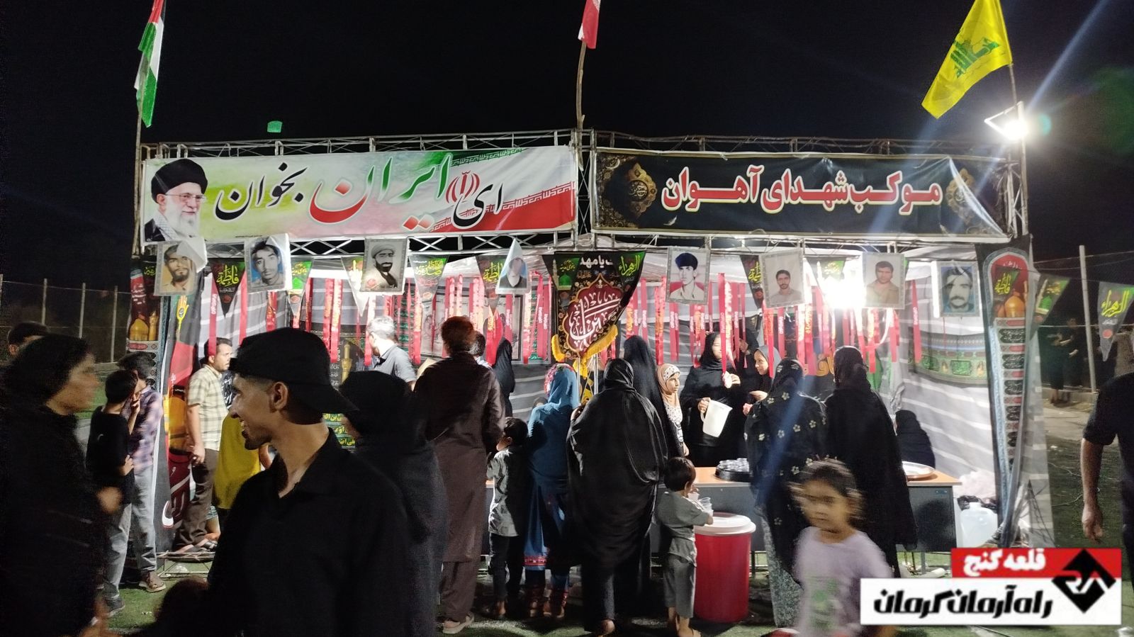 لحظات ناب عشق در جوار مرقد ابوالقاسم | اخبار استان کرمان