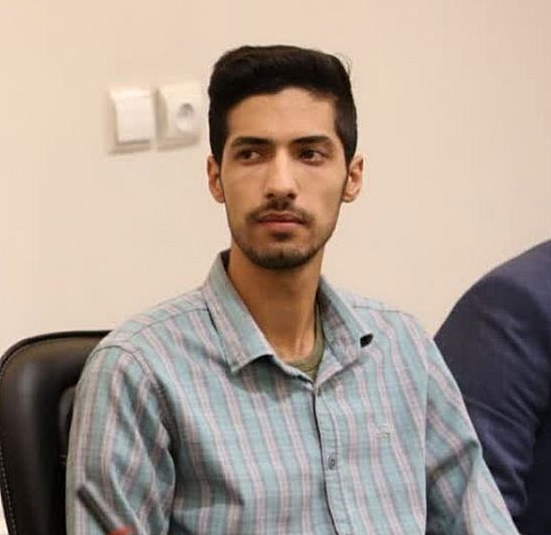 نمی‌توان با بی‌تفاوتی از فضای مجازی عبور کرد