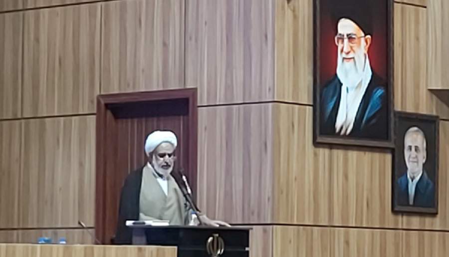 ۱۲ دستگاه برتر اقامه نماز در کرمان معرفی شدند
