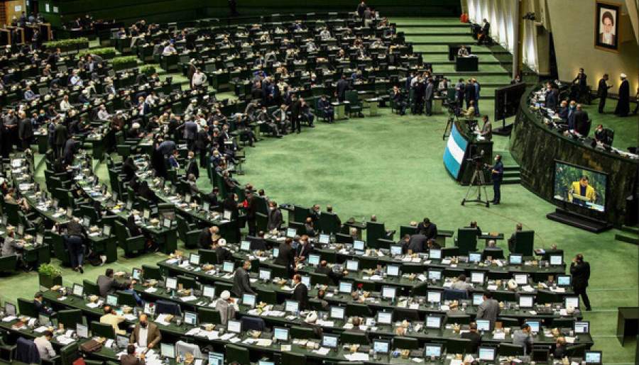 زیرساخت‌های فرهنگی کرمان ضعیف است؛ جشنواره هنر مقاومت برگزار و فیلم شهید سلیمانی ساخته شود