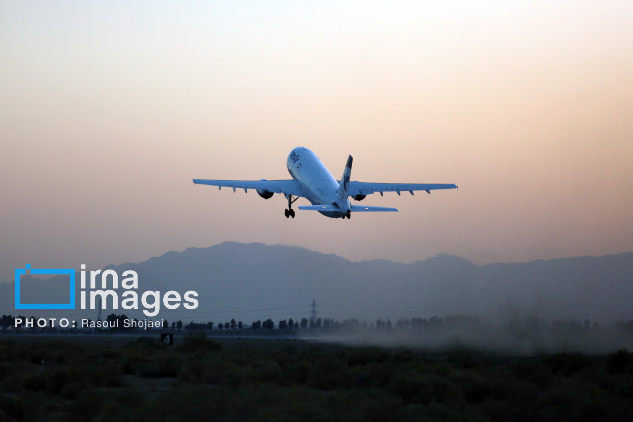 پرواز مستقیم کرمان-کیش برقرار شد؛ پیگیری برای احیای پروازهای شیراز، اهواز، اصفهان و تبریز