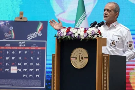 پزشکیان: دولت متعهد به تحول در نظام سلامت و تضمین سلامت هر ایرانی است