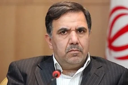 آخوندی: نسل جوان میان مهاجرت پرریسک و ماندن در تاریکی آینده