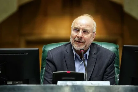 قالیباف: پرچم ایران تا ابد بر بام جهان است