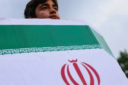 جشن ملی قدردانی از نخبگان؛ دستور رئیس‌جمهوری برای تجلیل از افتخارآفرینان علمی و ورزشی