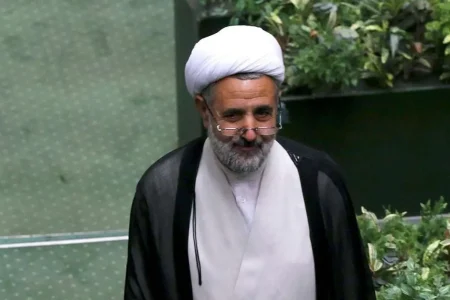 نماینده مجلس: در برابر مکانیسم ماشه بی تقابل نخواهیم بود؛ همکاری با آژانس را تعلیق می کنیم