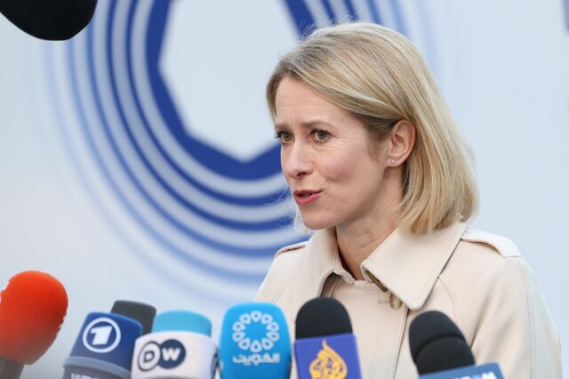 مسئول سیاست خارجی اتحادیه اروپا درباره تحریم‌ها علیه ایران: هنوز چند ساعتی باقی است و امیدوارم به نتیجه برسیم