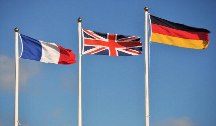 بیانیه تروئیکای اروپایی درباره توافق ایران و آژانس/ اکنون زمان آن است که ایران اقدام کند، نه حرف بزند!