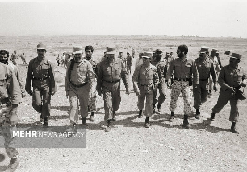 نسل پرسشگر و دفاع مقدس