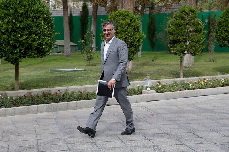 فرزین: نرخ ارزهای ترجیحی و توافقی تغییر نخواهد کرد + فیلم