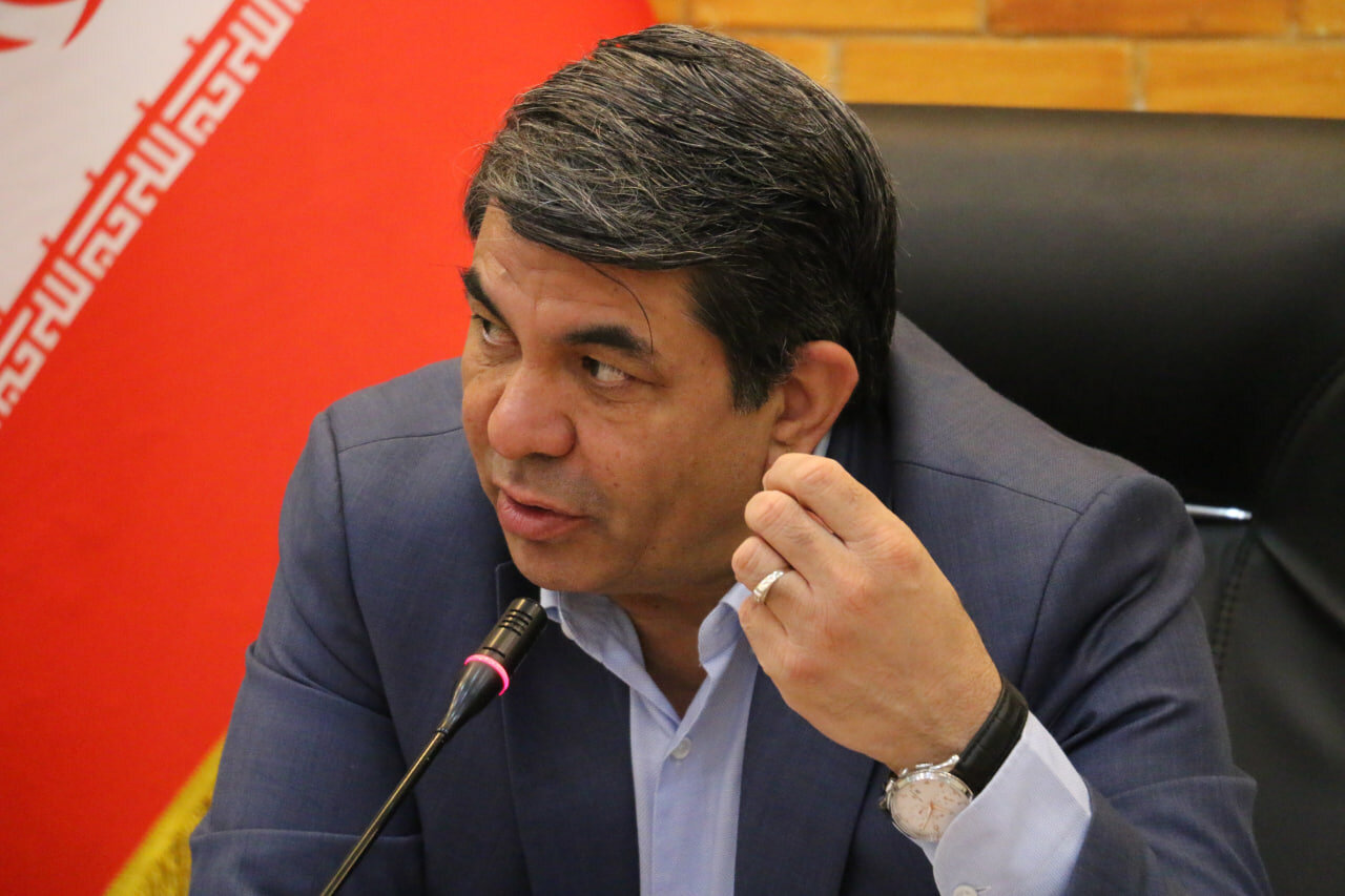 طالبی: اقتصاد دانش‌بنیان موتور محرکه توسعه کرمان است؛ پژوهش‌ها باید گره‌گشا باشند نه زینت کتابخانه‌ها