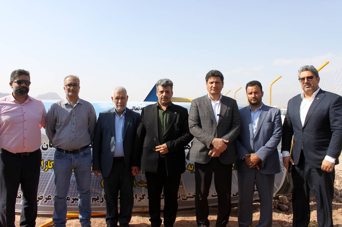 مراسم کلنگ‌زنی نیروگاه خورشیدی در بخش چترود