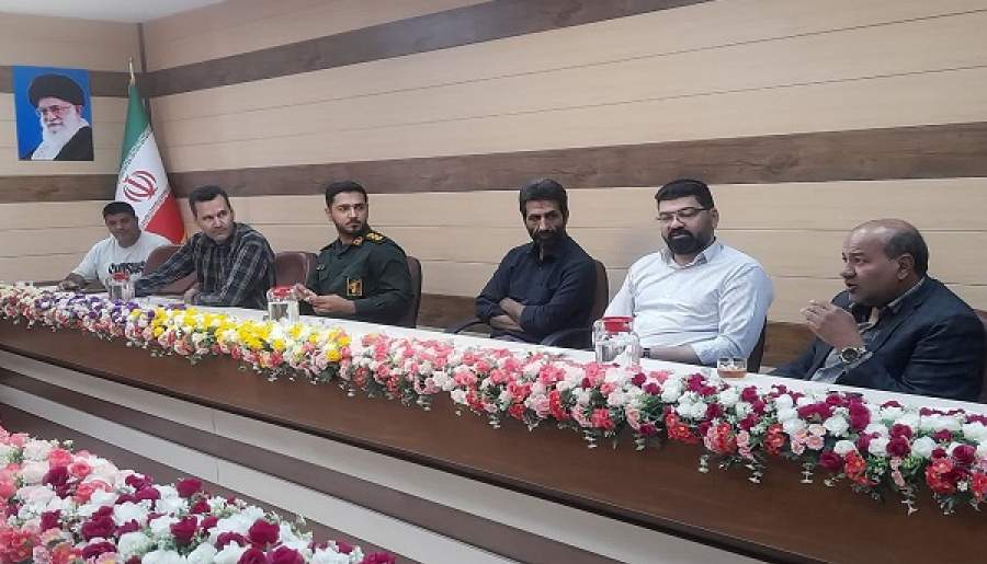 پیاده‌روی خانوادگی زنگی‌آبادی‌ها در روز میلاد پیامبر خاتم | اخبار استان کرمان