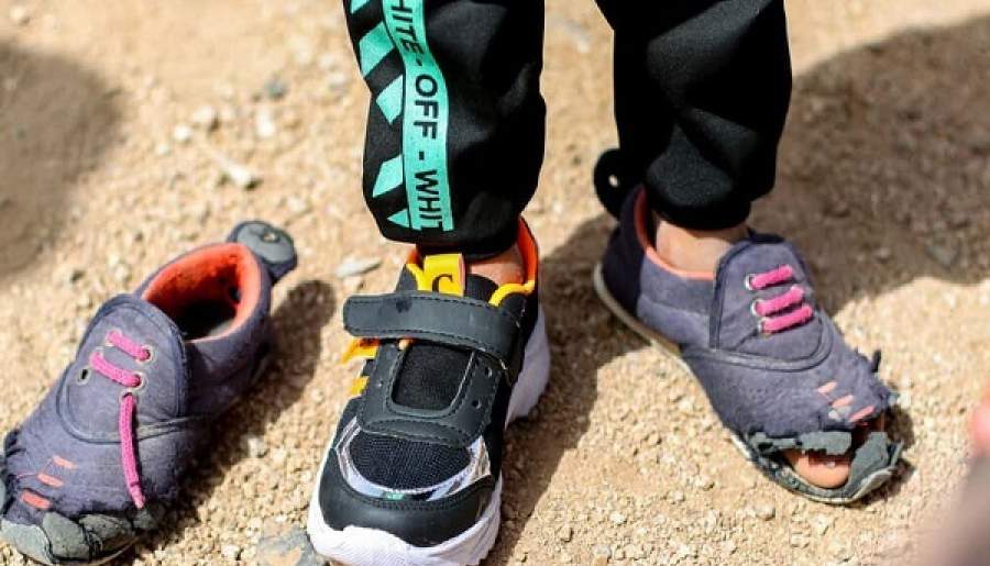 توزیع ۸۰۰ جفت کفش در پویش «هم‌کلاسی مهربان»