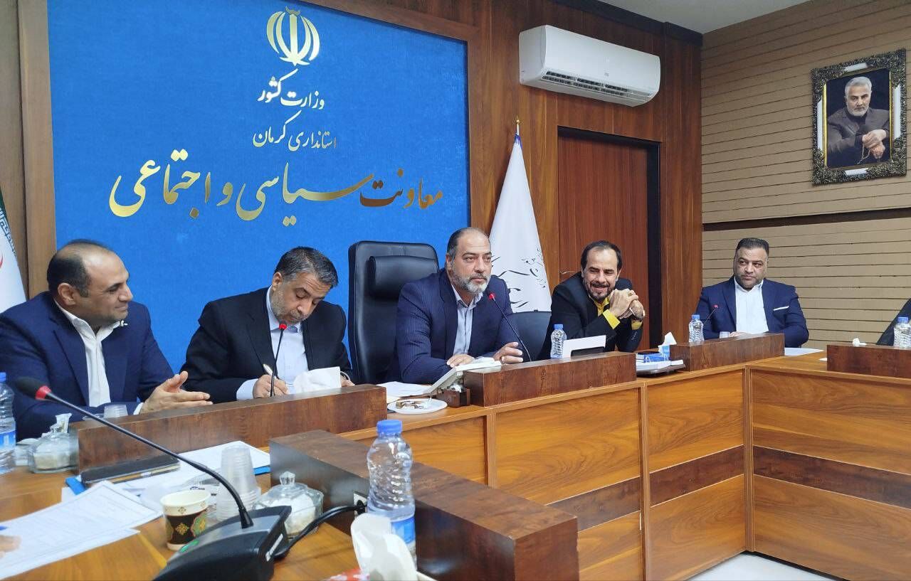 معاون استاندار: برنامه‌های هفته کتاب نیازمند بازنگری جدی است؛ فعالیت‌ها نباید به یک هفته محدود شود